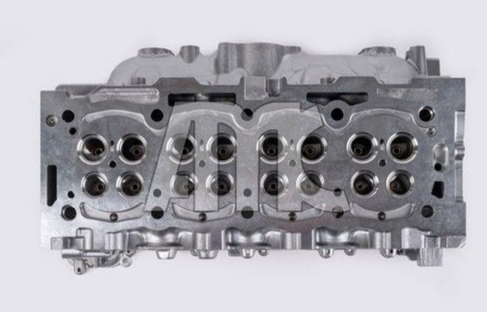 Culasse NEUVE PEUGEOT CITROEN JUMPER BOXER 5008 etc 2.0 et 2.2 blue hdi 110 120 130 150 180 réf 1609073180 DW10