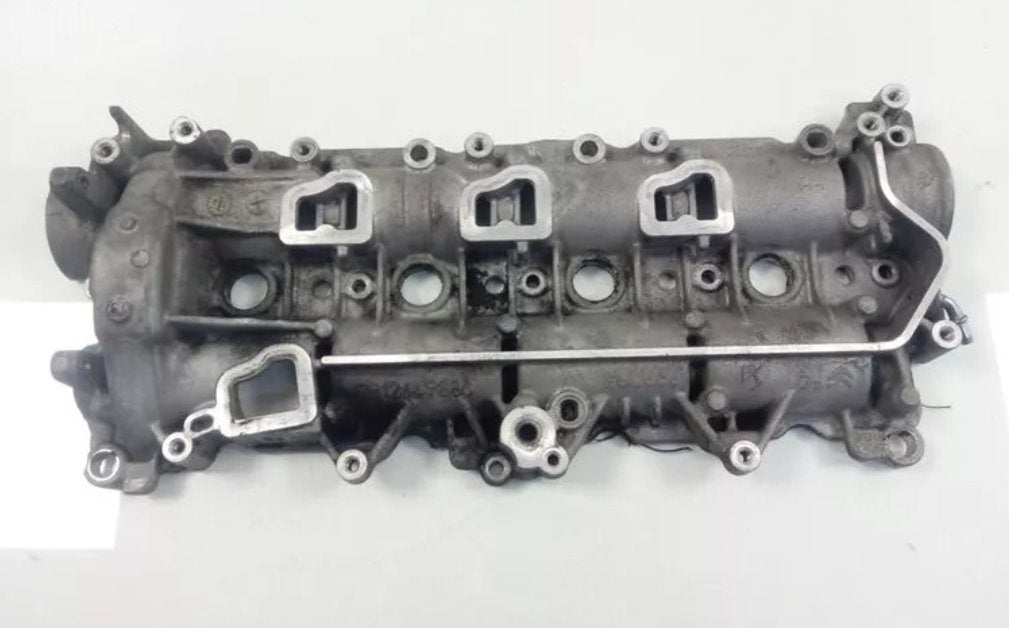 Couvercle De Culasse Original Citroen Peugeot occasion 9812647280